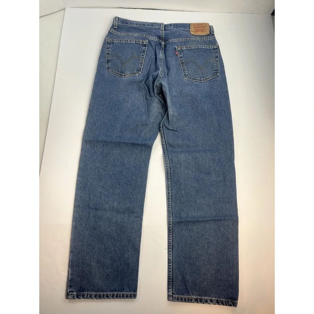 Levi's 505 Jeans 32x31 Straight Fit Medium Wash Denim Y2K Classic Style